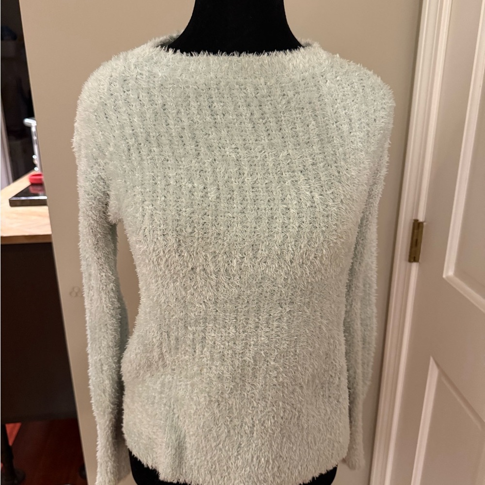 Ellen Tracy Women's Sweater in Soft Gray